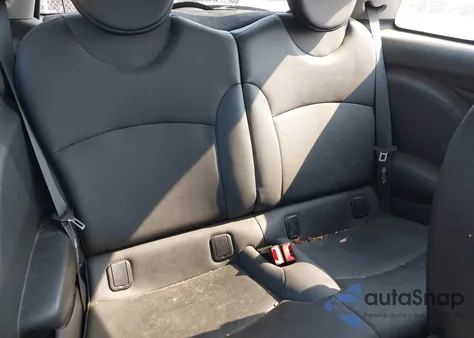 2009 Mini Cooper z USA, uszkodzony, nr VIN WMWMF33579TW72686